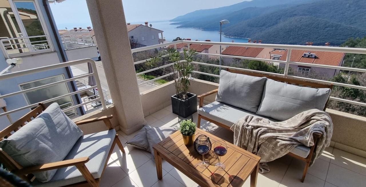 Apartment Cami -Stylish Apartment With A Beautiful Seaview Rabac Dış mekan fotoğraf